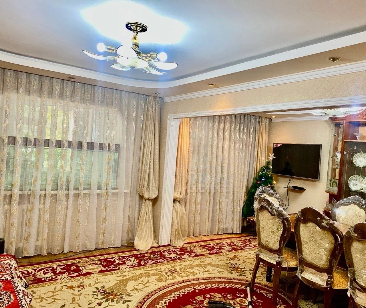 Sotiladi 4 xonali kvartira, 89 m², 2/4 qavat — Chilonzor tumani