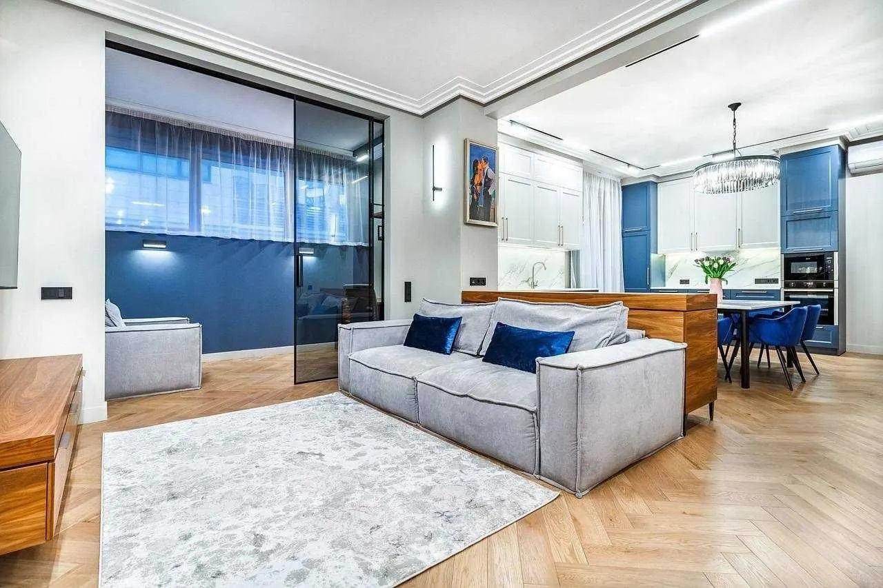 Ижарага берилади 3 хонали квартира, 100 м², 8/10 қават — Миробод тумани