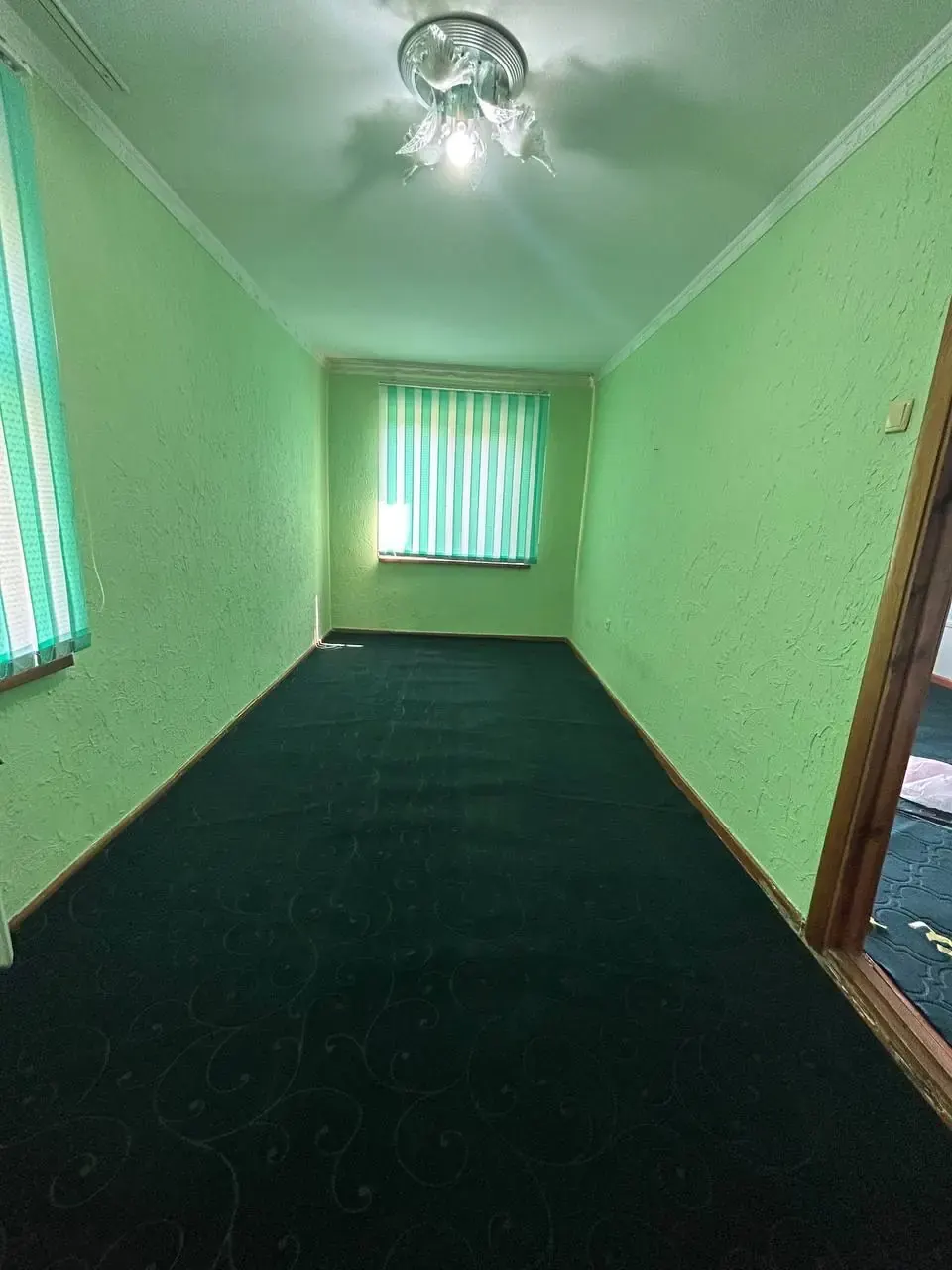 Sotiladi 3 xonali kvartira, 70 m², 3/4 qavat — Olmazor tumani