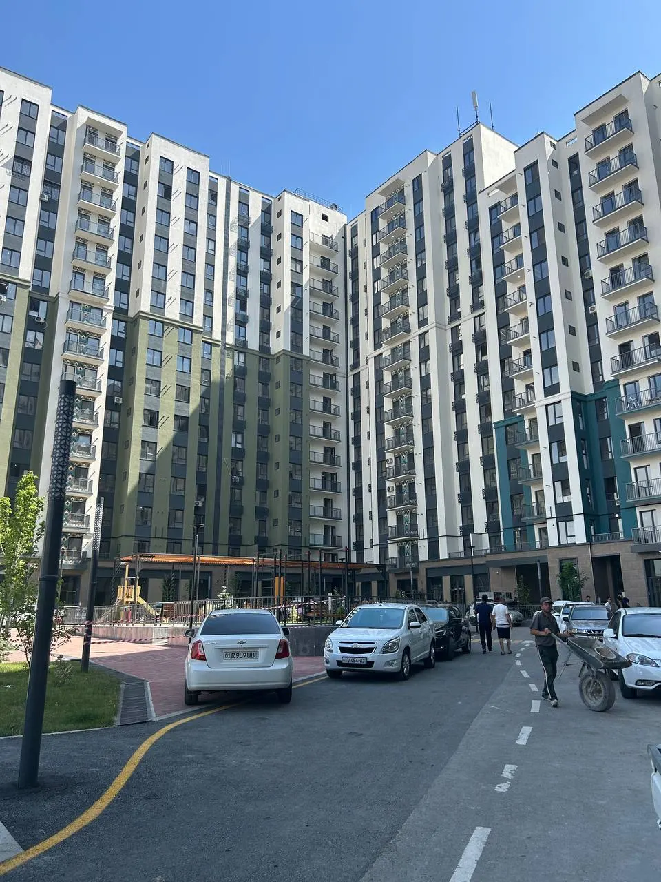 Продаётся 1-комнатная квартира, 29 м², 7/15 этаж — Алмазарский район