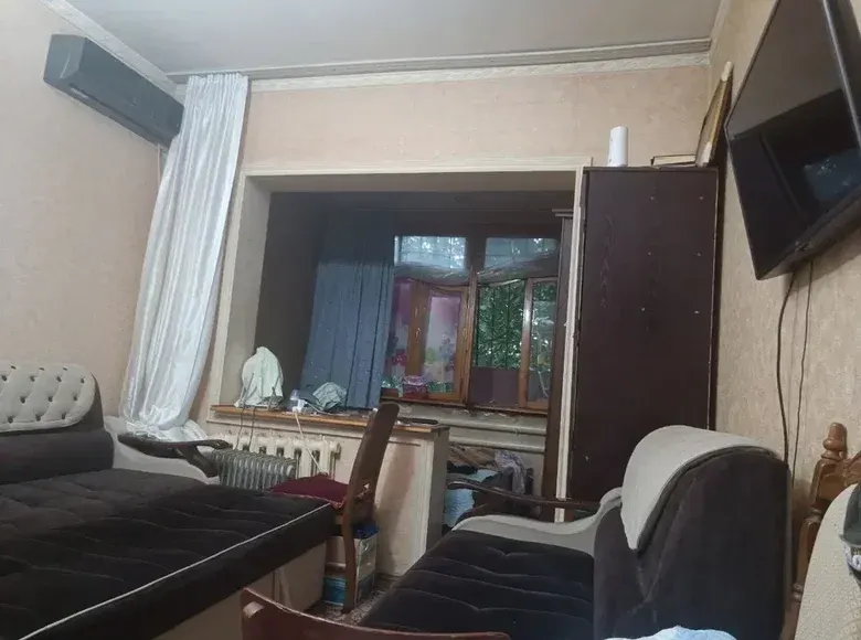 Продаётся квартира, 2/4 этаж — Учтепинский район