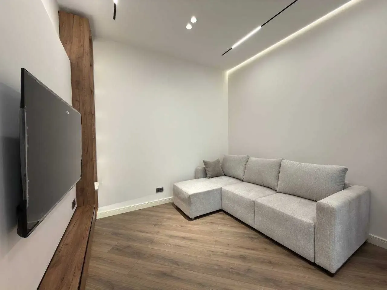 Ijaraga beriladi 2 xonali kvartira, 60 m², 4/10 qavat — Mirobod tumani