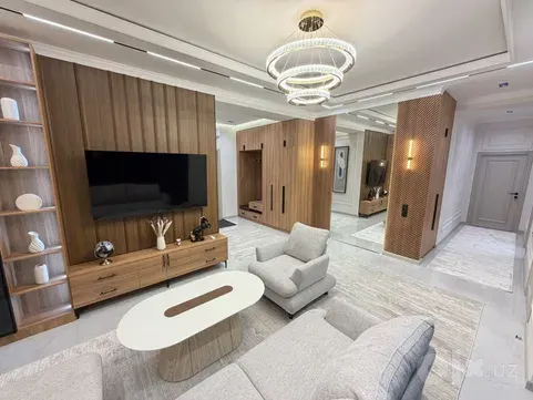 Сотилади 4 хонали квартира, 110 м², 10/16 қават — Яккасарой тумани
