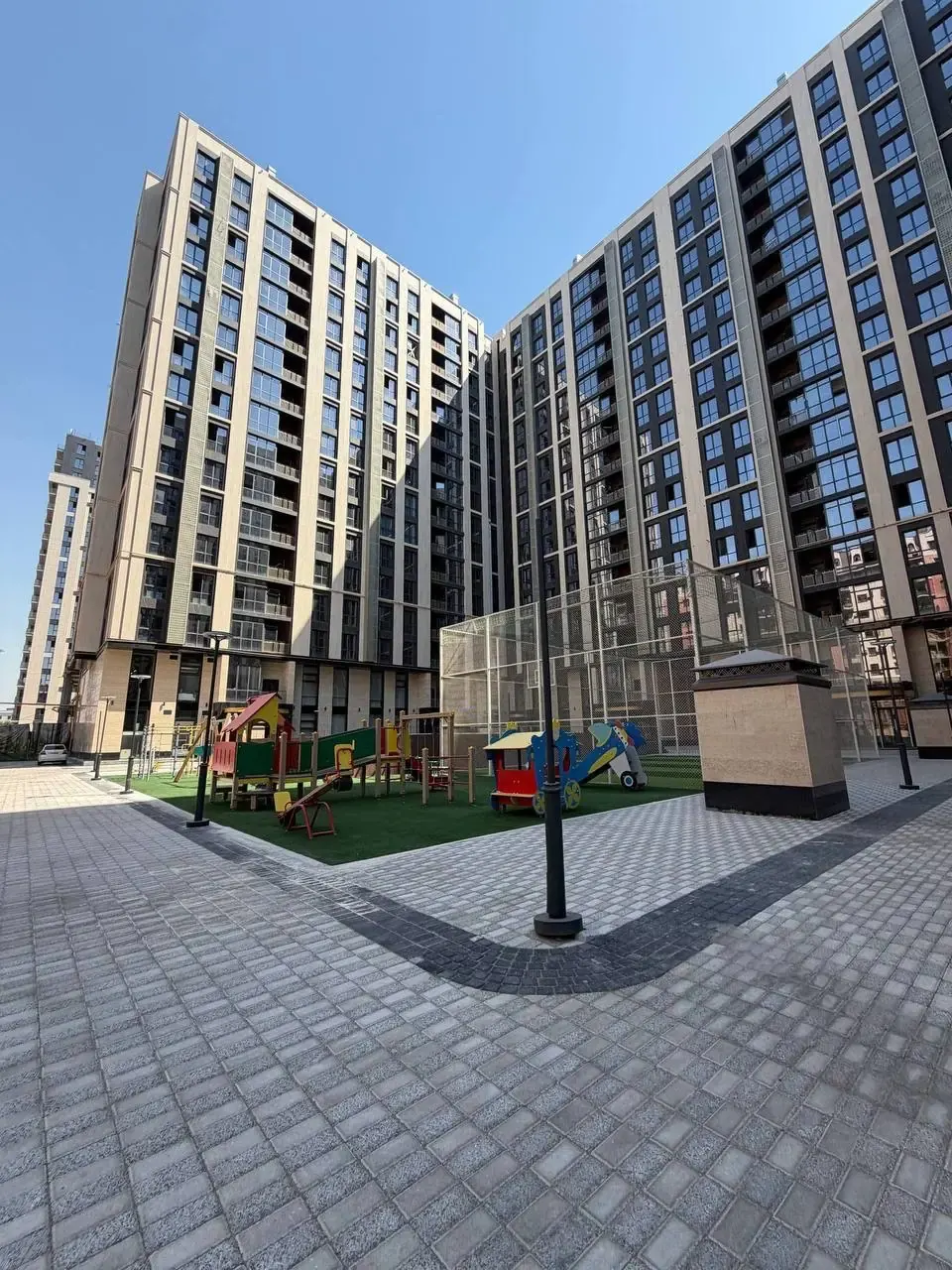 Сотилади 4 хонали квартира, 102 м², 7/16 қават — Яккасарой тумани