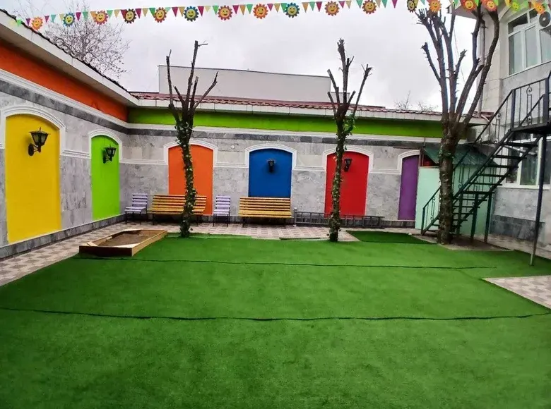 Sotiladi tijorat binosi, 500 m², 4 sotix, 1/2 qavat — Olmazor tumani