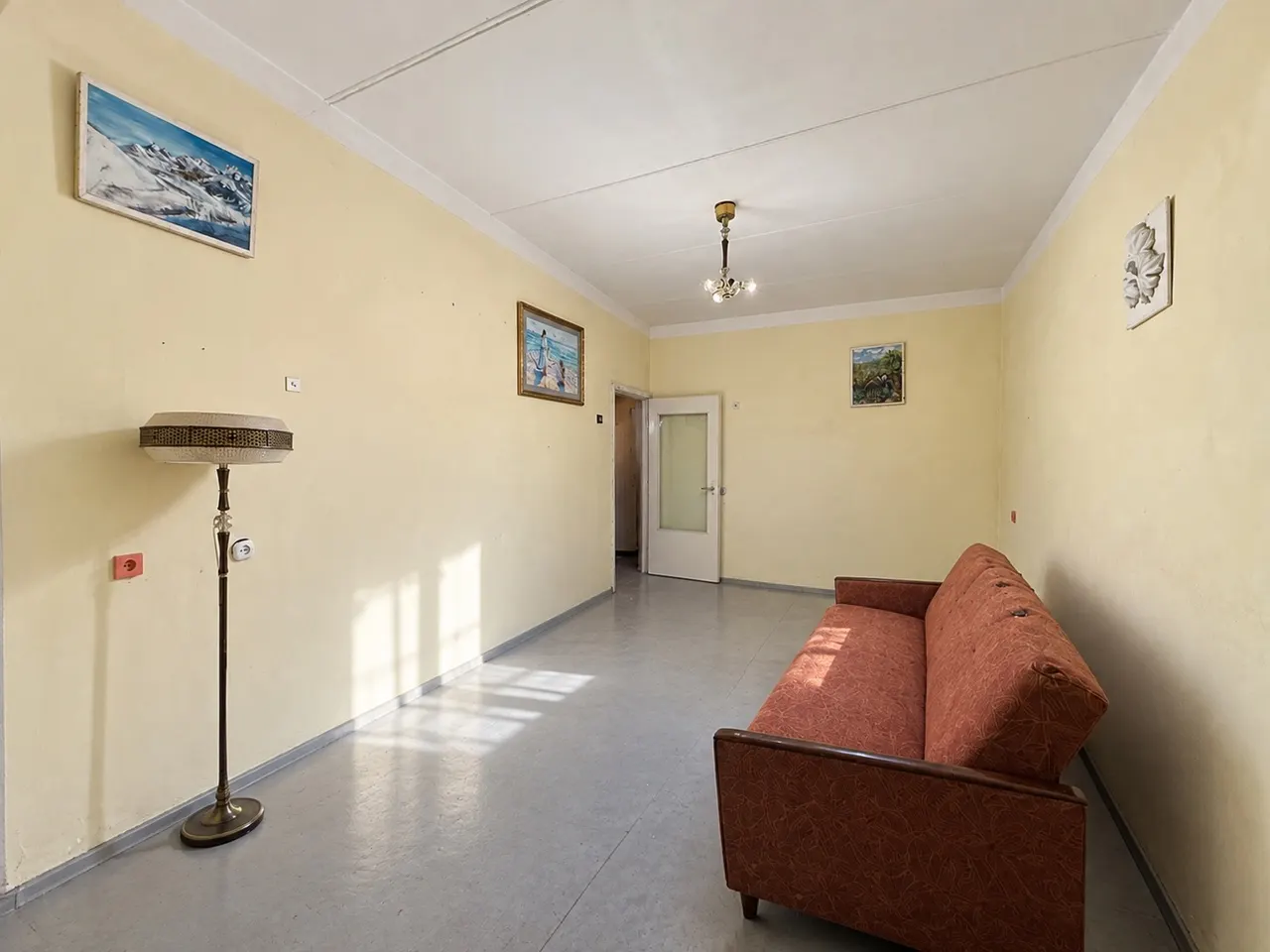 Сотилади 2 хонали квартира, 65 м², 1/4 қават — Мирзо Улуғбек тумани