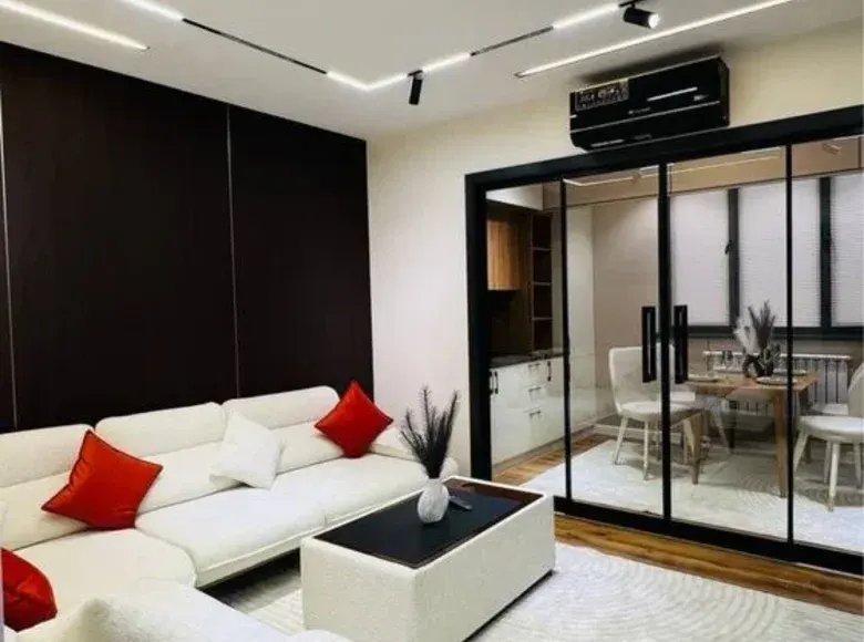 Сотилади 4 хонали квартира, 74 м², 5/9 қават — Миробод тумани