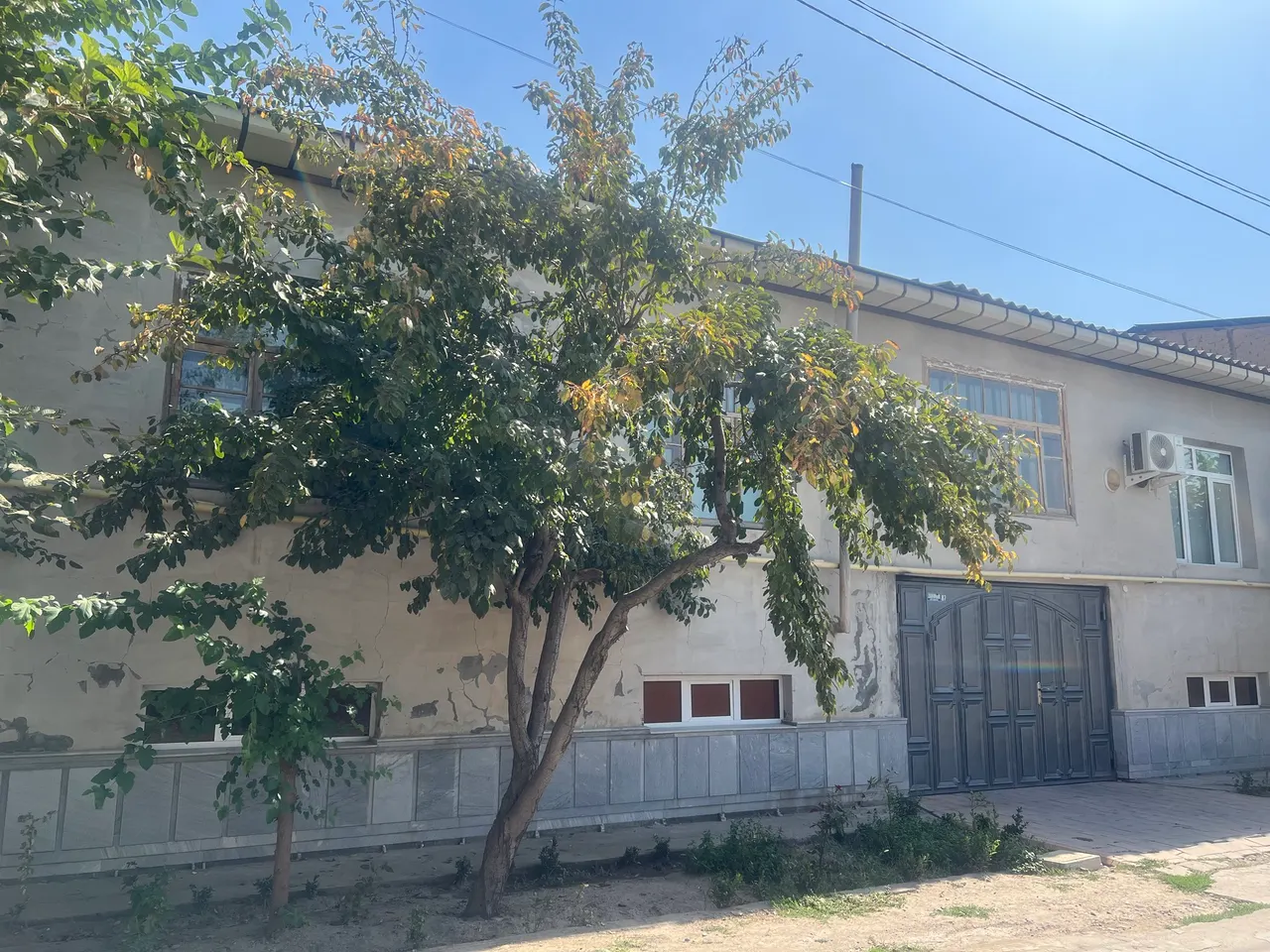 Продаётся дом, 4,2 сот., 2 этажа — Сергелийский район