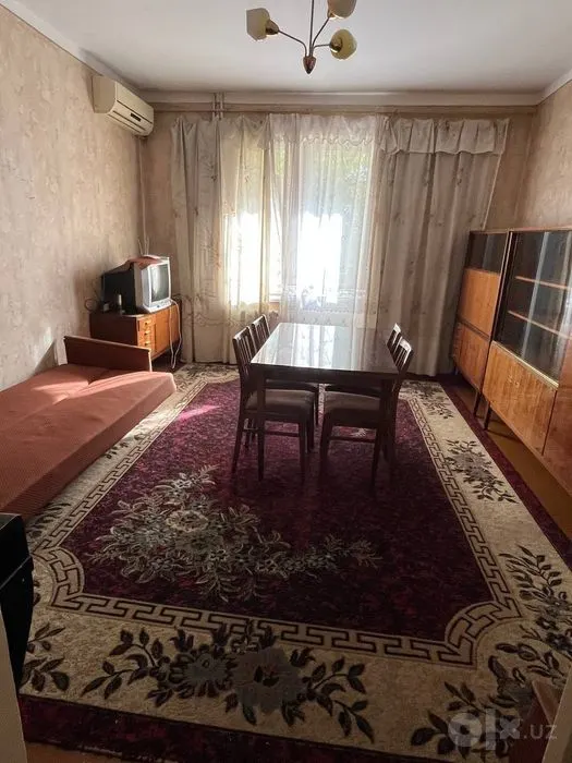 Сдаётся 3-комнатная квартира, 75 м², 2/4 этаж — Мирабадский район