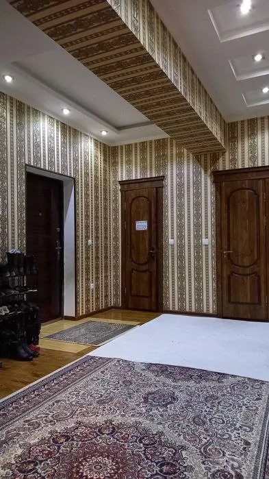 Ijaraga beriladi 3 xonali kvartira, 105 m², 2/7 qavat — Sergeli tumani