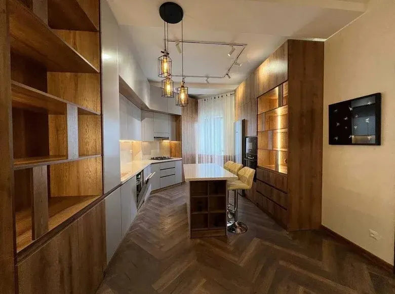 Ижарага берилади 3 хонали квартира, 115 м², 5/10 қават — Мирзо Улуғбек тумани
