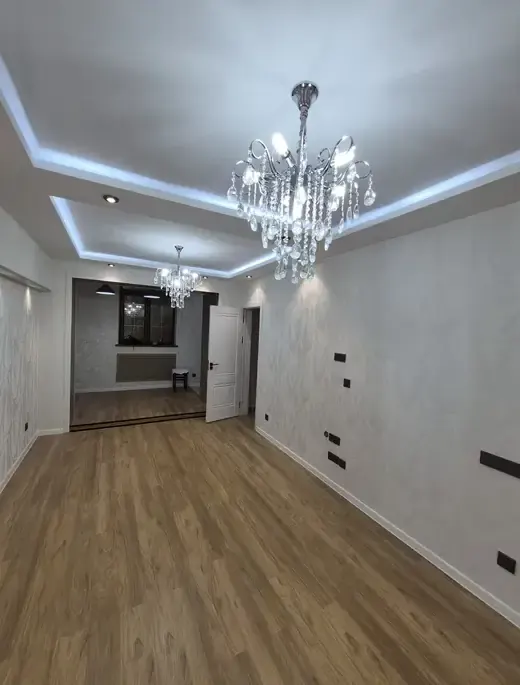 Продаётся 4-комнатная квартира, 90 м², 1/4 этаж — Юнусабадский район