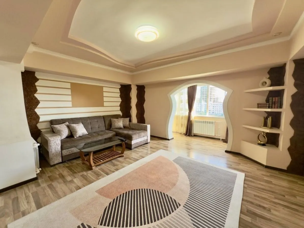 Sotiladi 2 xonali kvartira, 69 m², 8/9 qavat — Mirobod tumani