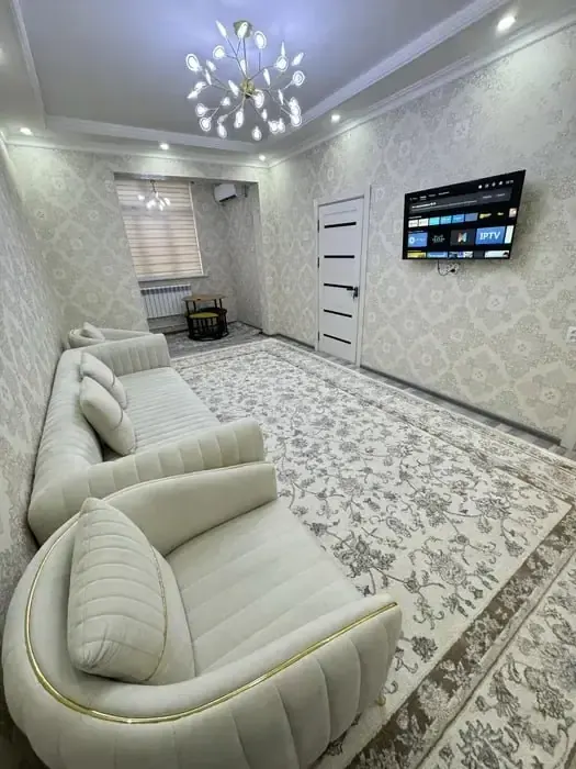 Сдаётся 2-комнатная квартира, 50 м², 1/4 этаж — Чиланзарский район
