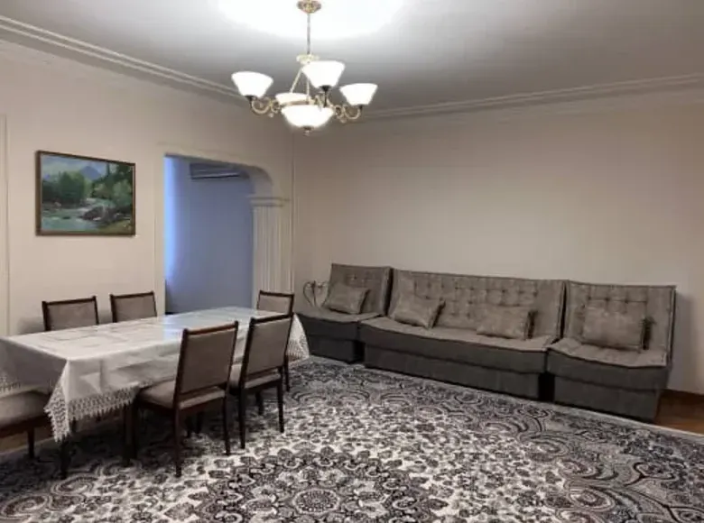 Сотилади 4 хонали квартира, 168 м², 2/9 қават — Яшнобод тумани