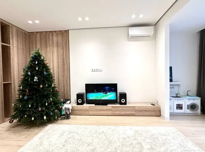 Продаётся 2-комнатная квартира, 75 м², 4/9 этаж — Яшнабадский район