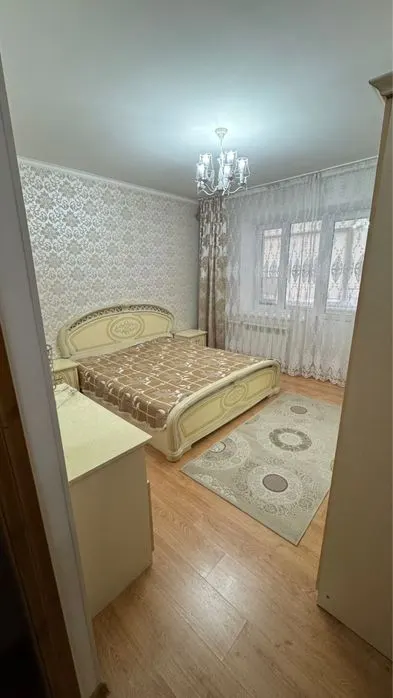 Ижарага берилади 3 хонали квартира, 98 м², 2/5 қават — Юнусобод тумани