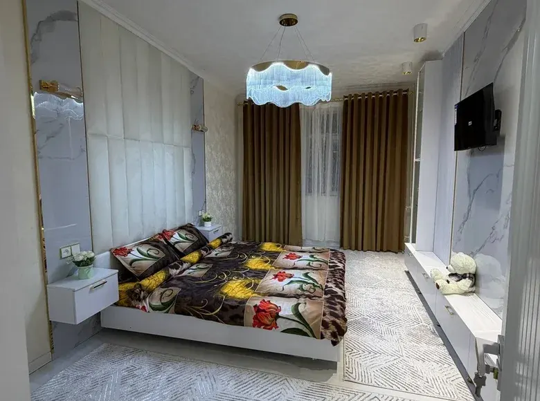 Сотилади 2 хонали квартира, 48 м², 1/4 қават — Чилонзор тумани