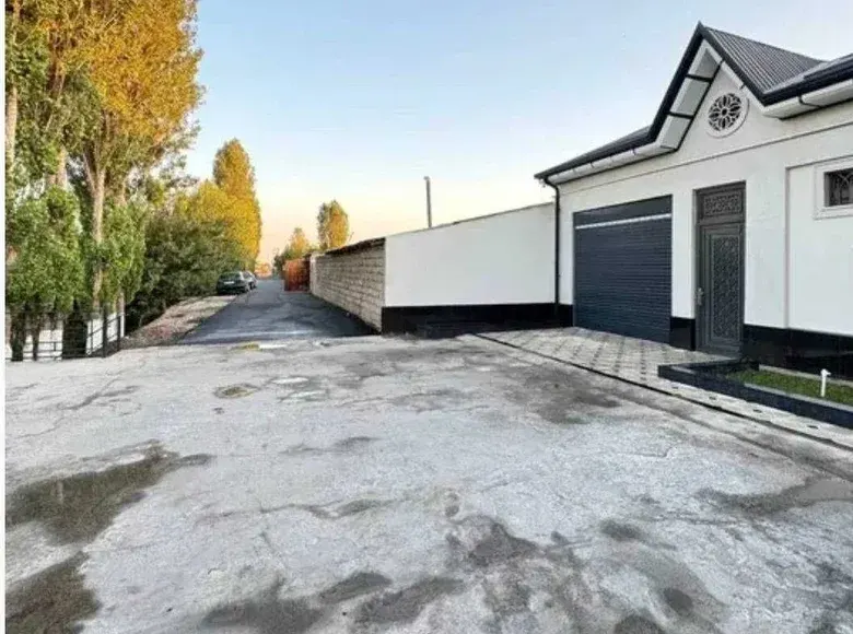 Продаётся 5-комнатный дом, 1.5 сот., 235 м² — Бектемирский район