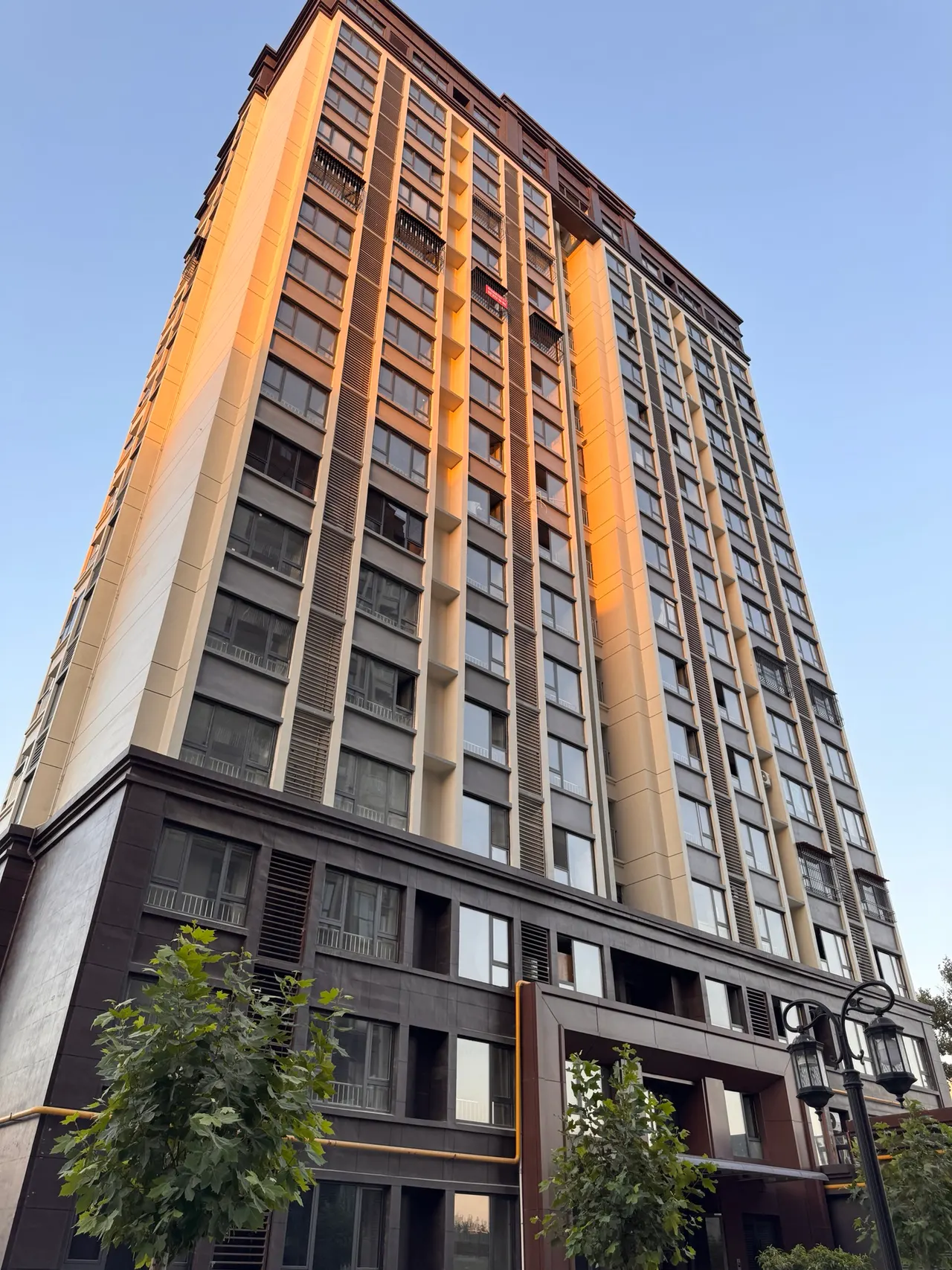 Сотилади 3 хонали квартира, 77 м², 15/17 қават — Юнусобод тумани