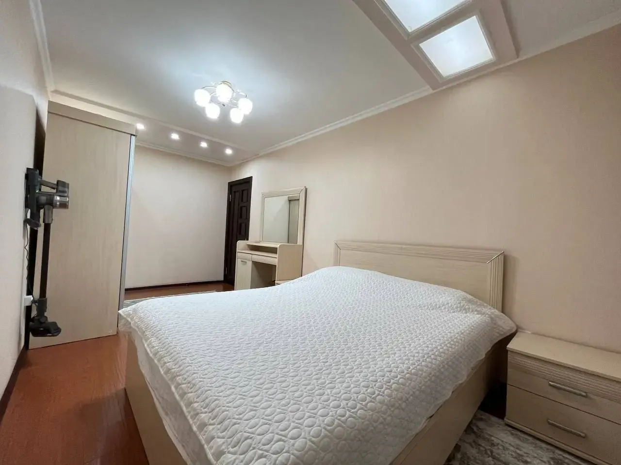 Sotiladi 3 xonali kvartira, 76 m², 3/4 qavat — Mirzo Ulugʻbek tumani