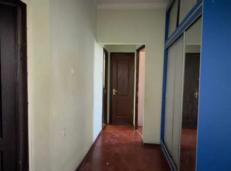 Sotiladi 2 xonali kvartira, 55 m², 9/9 qavat — Yashnobod tumani