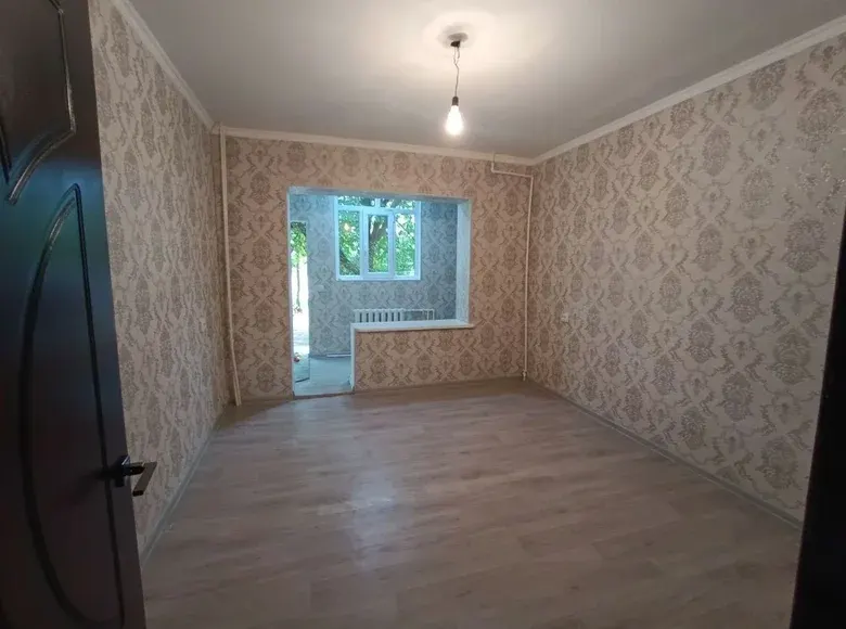 Sotiladi 1 xonali kvartira, 31 m², 1/4 qavat — Yangihayot tumani