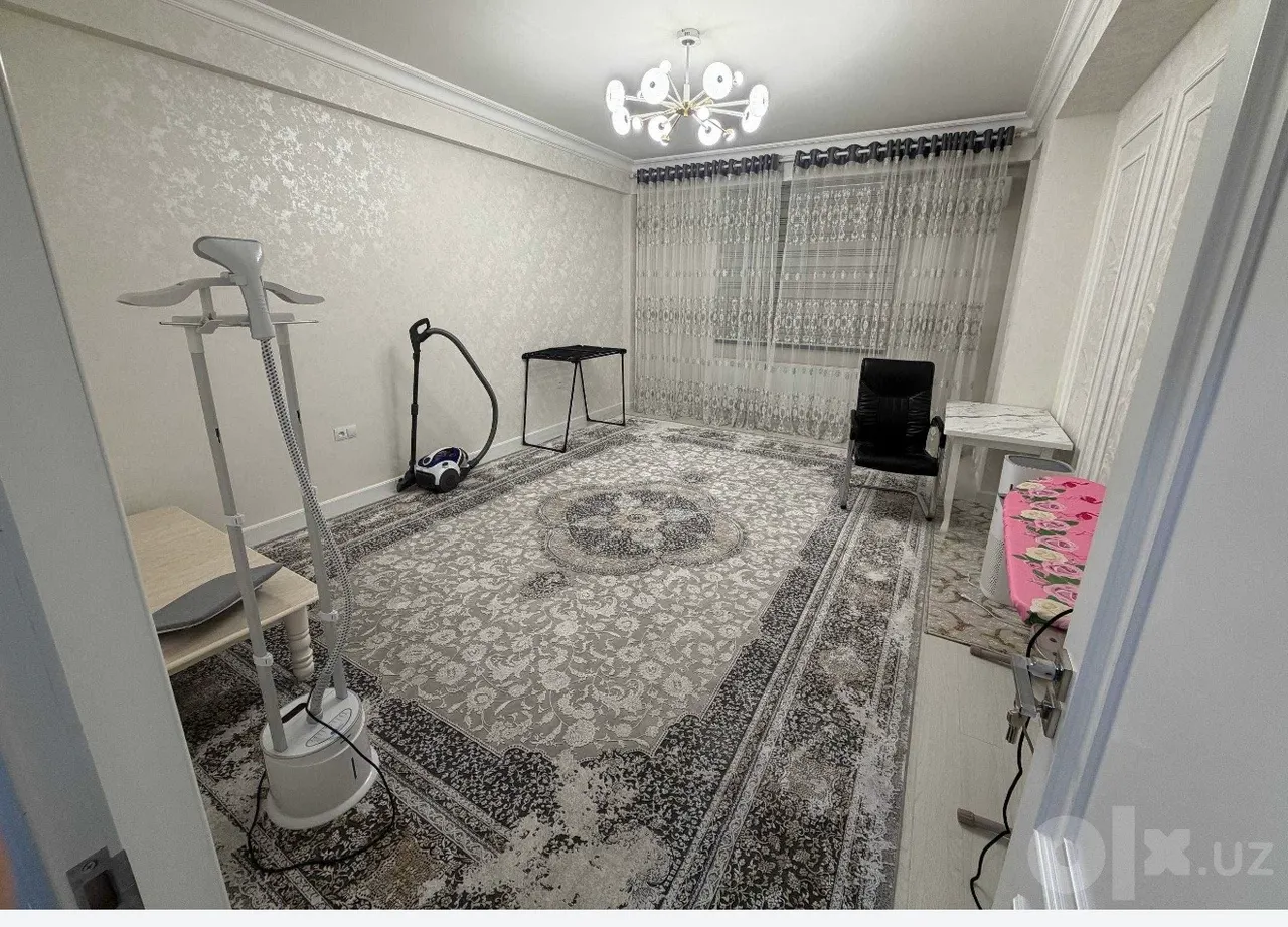 Сдаётся 4-комнатная квартира, 120 м², 9/10 этаж — Шайхантахурский район