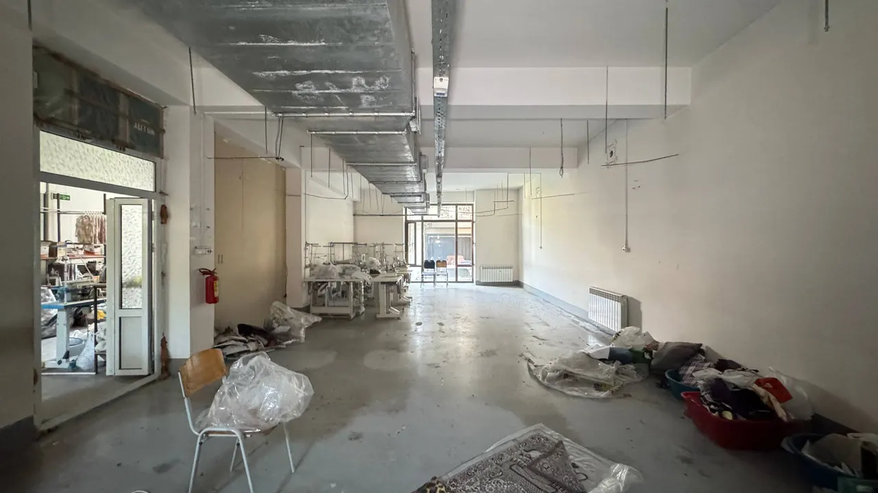 Ижарага берилади тижорат биноси, 800 м², 7 сотих, 1/4 қават — Чилонзор тумани
