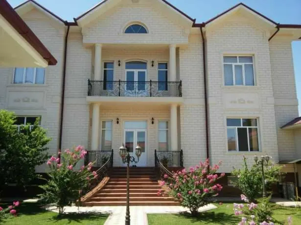 Сдаётся 6-комнатный дом, 4 сот., 2/2 этаж — Юнусабадский район