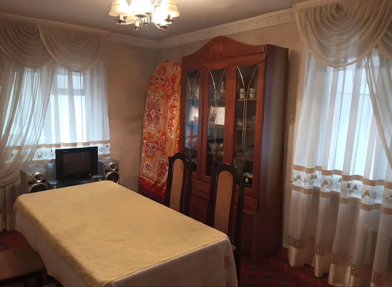 Сотилади 2 хонали квартира, 42 м², 5/5 қават — Учтепа тумани