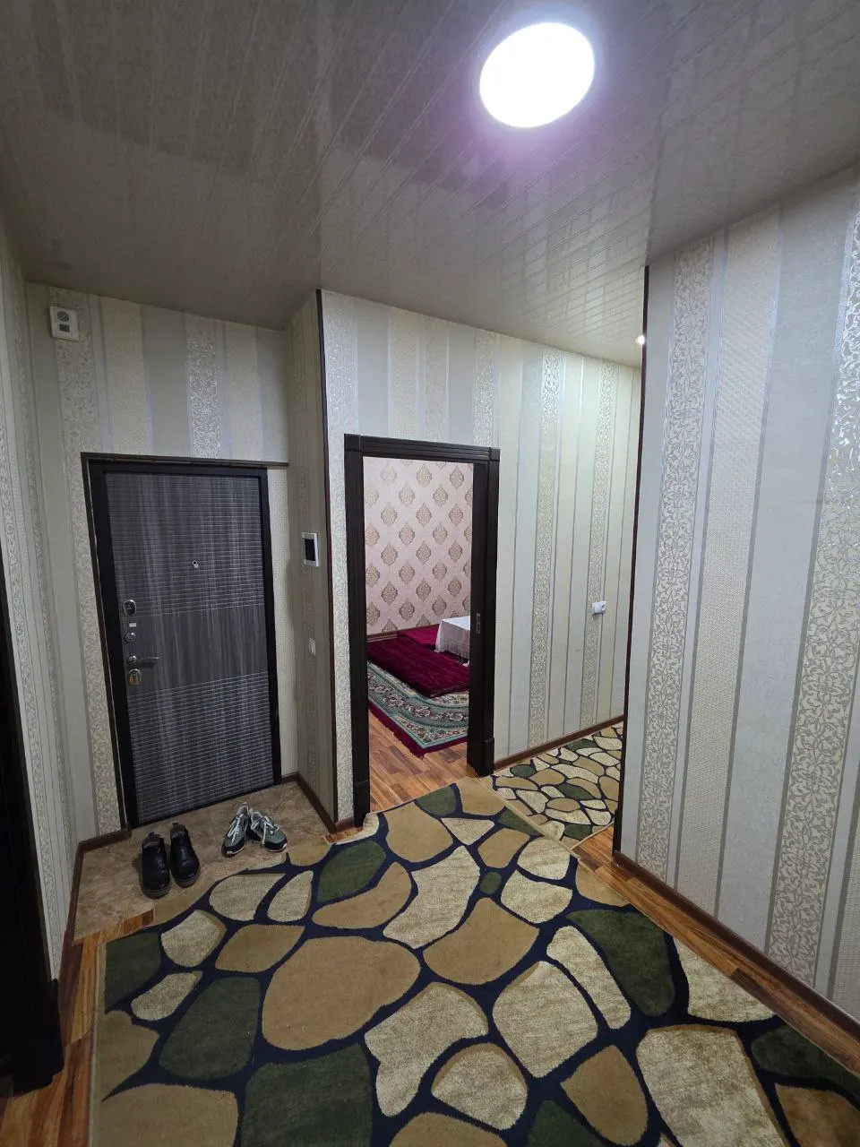 Ижарага берилади 2 хонали квартира, 60 м², 5/5 қават — Олмазор тумани