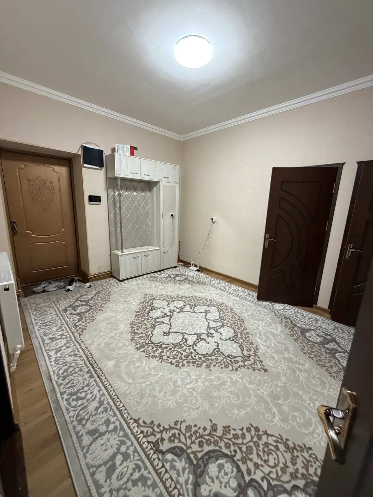 Сдаётся 5-комнатная квартира, 140 м², 2/9 этаж — Мирзо-Улугбекский район
