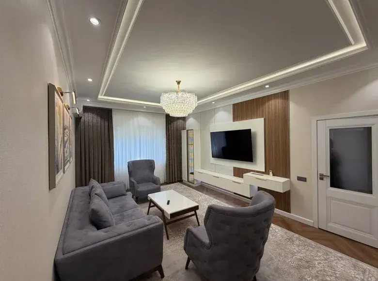 Сотилади 2 хонали квартира, 63 м², 7/8 қават — Мирзо Улуғбек тумани