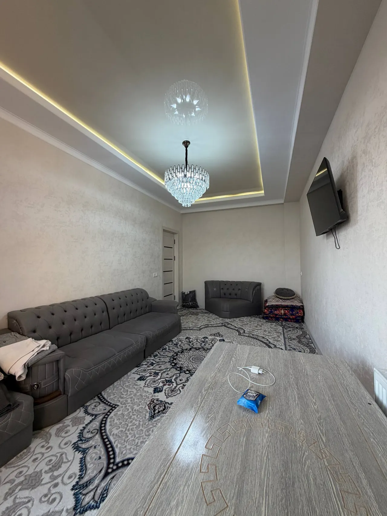 Продаётся 1-комнатная квартира, 38 м², 13/16 этаж — Юнусабадский район