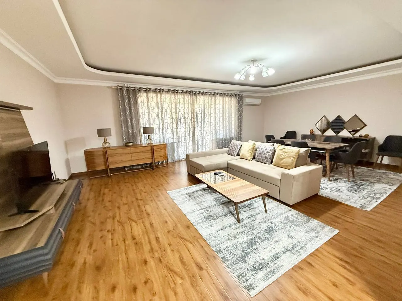 Сотилади 3 хонали квартира, 145 м², 2/5 қават — Яккасарой тумани