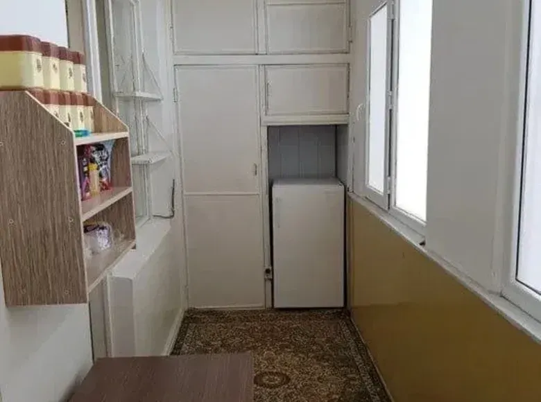Сотилади 3 хонали квартира, 60 м², 4/4 қават — Тошкент шаҳри