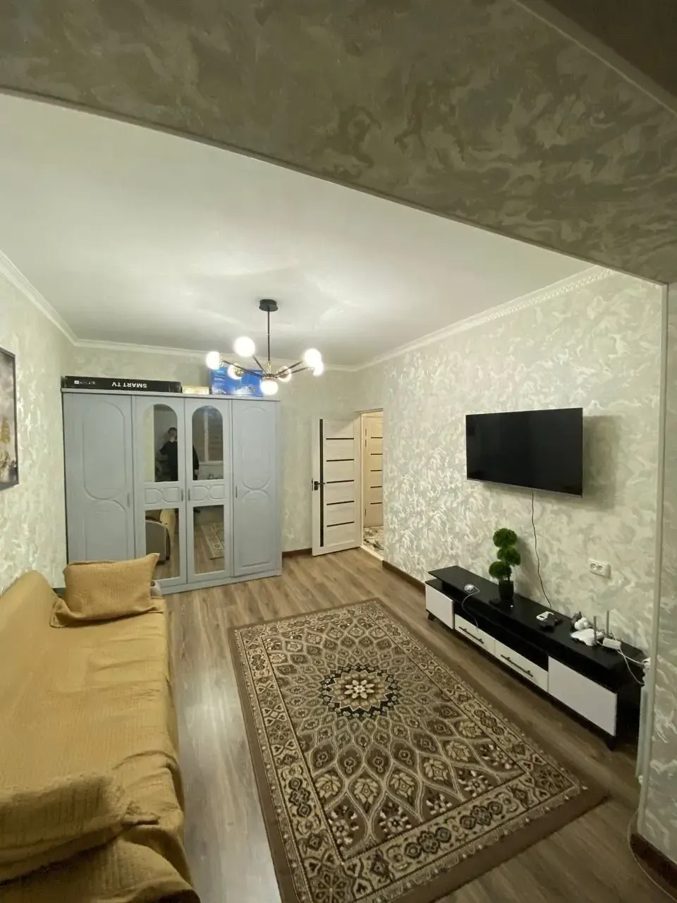 Сдаётся 2-комнатная квартира, 55 м², 2/4 этаж — Юнусабадский район
