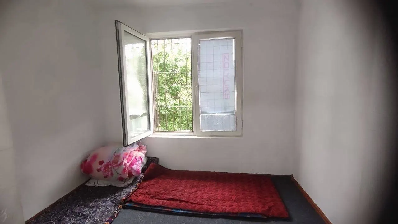 Продаётся 1-комнатная квартира, 36 м², 3/4 этаж — Алмазарский район