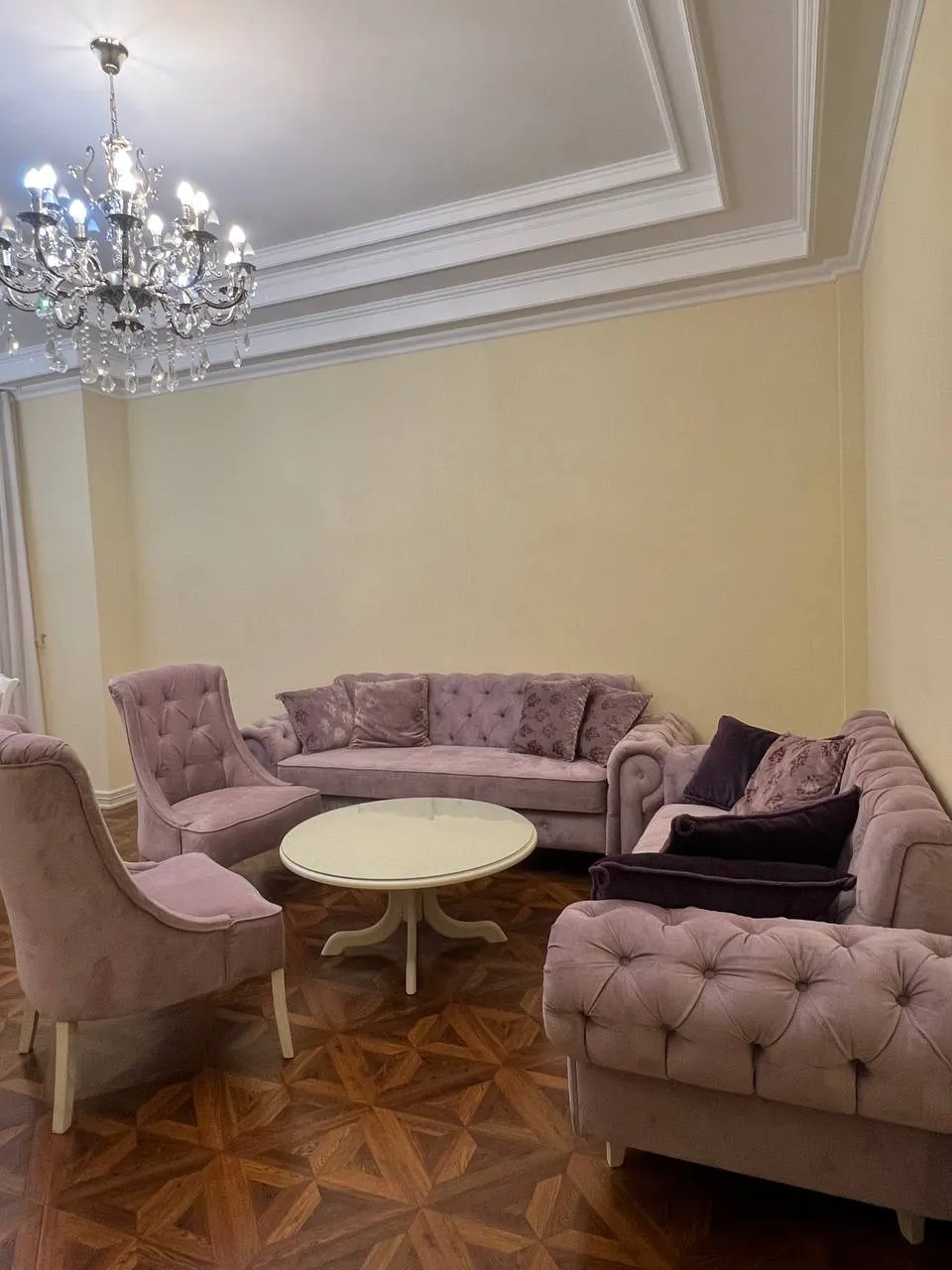 Ijaraga beriladi 4 xonali kvartira, 156 m², 6/8 qavat — Mirobod tumani