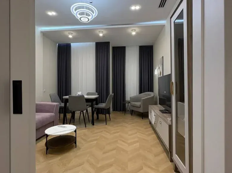 Сдаётся 2-комнатная квартира, 40 м², 16/51 этаж — Шайхантахурский район