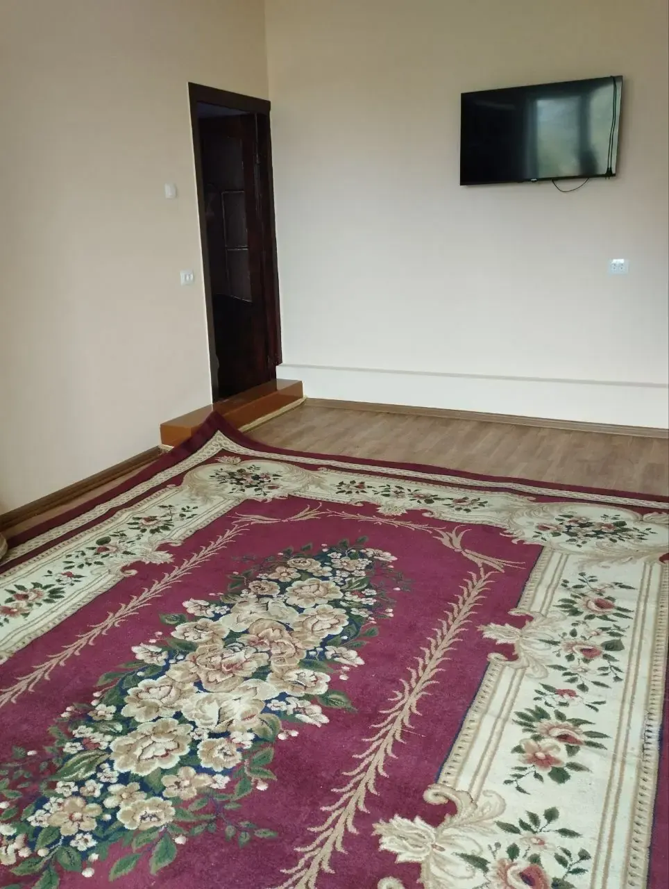 Сдаётся 1-комнатная квартира, 42 м², 4/4 этаж — Алмазарский район