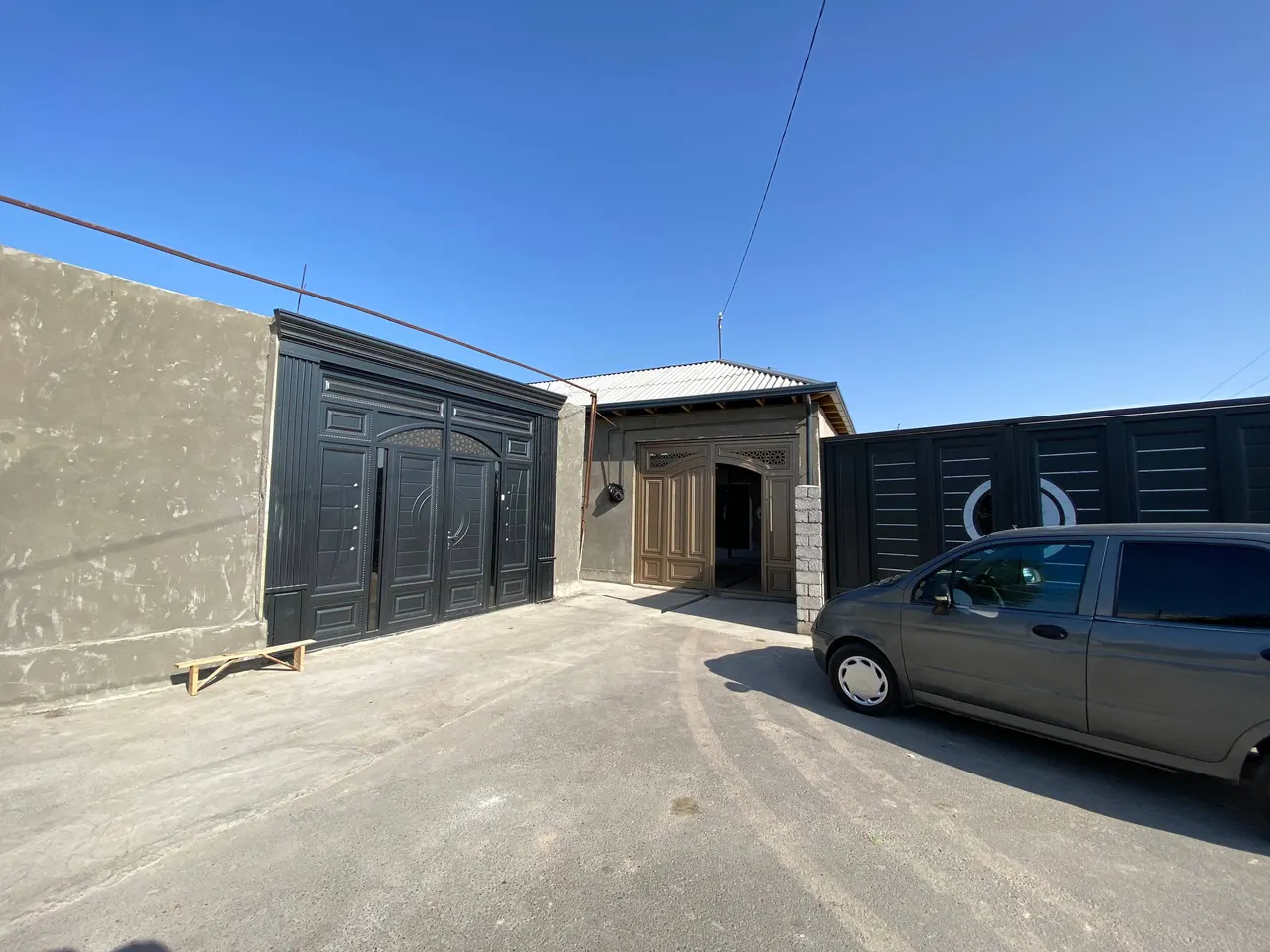Sotiladi 4 xonali hovli uy, 3,5 sotix, 35 m², 1 qavatli — Yuqorichirchiq tumani