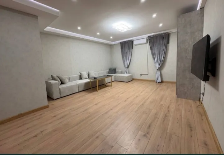 Ijaraga beriladi 4 xonali hovli uy, 110 m², 2 qavatli — Yashnobod tumani