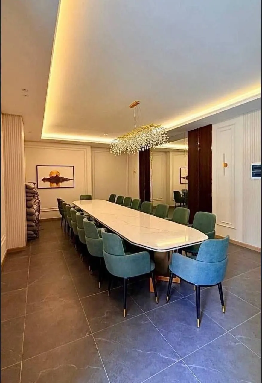 Сотилади 3 хонали квартира, 95 м², 13/14 қават — Мирзо Улуғбек тумани