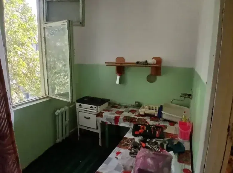 Сотилади 1 хонали квартира, 36 м², 4/4 қават — Мирзо Улуғбек тумани
