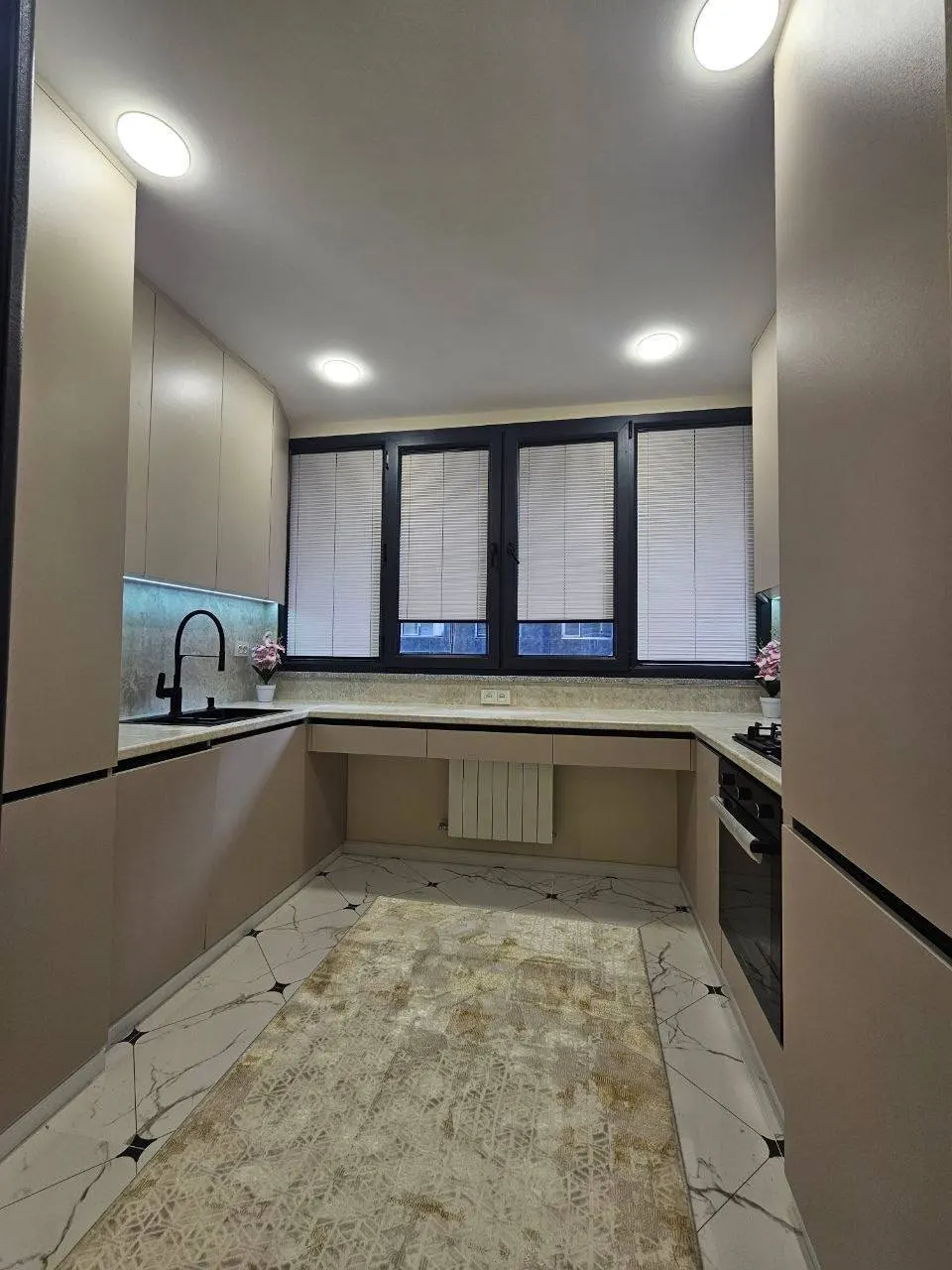 Ijaraga beriladi 2 xonali kvartira, 64 m², 2/10 qavat — Yakkasaroy tumani