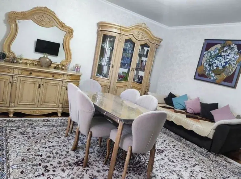 Сотилади 3 хонали квартира, 75 м², 7/9 қават — Миробод тумани