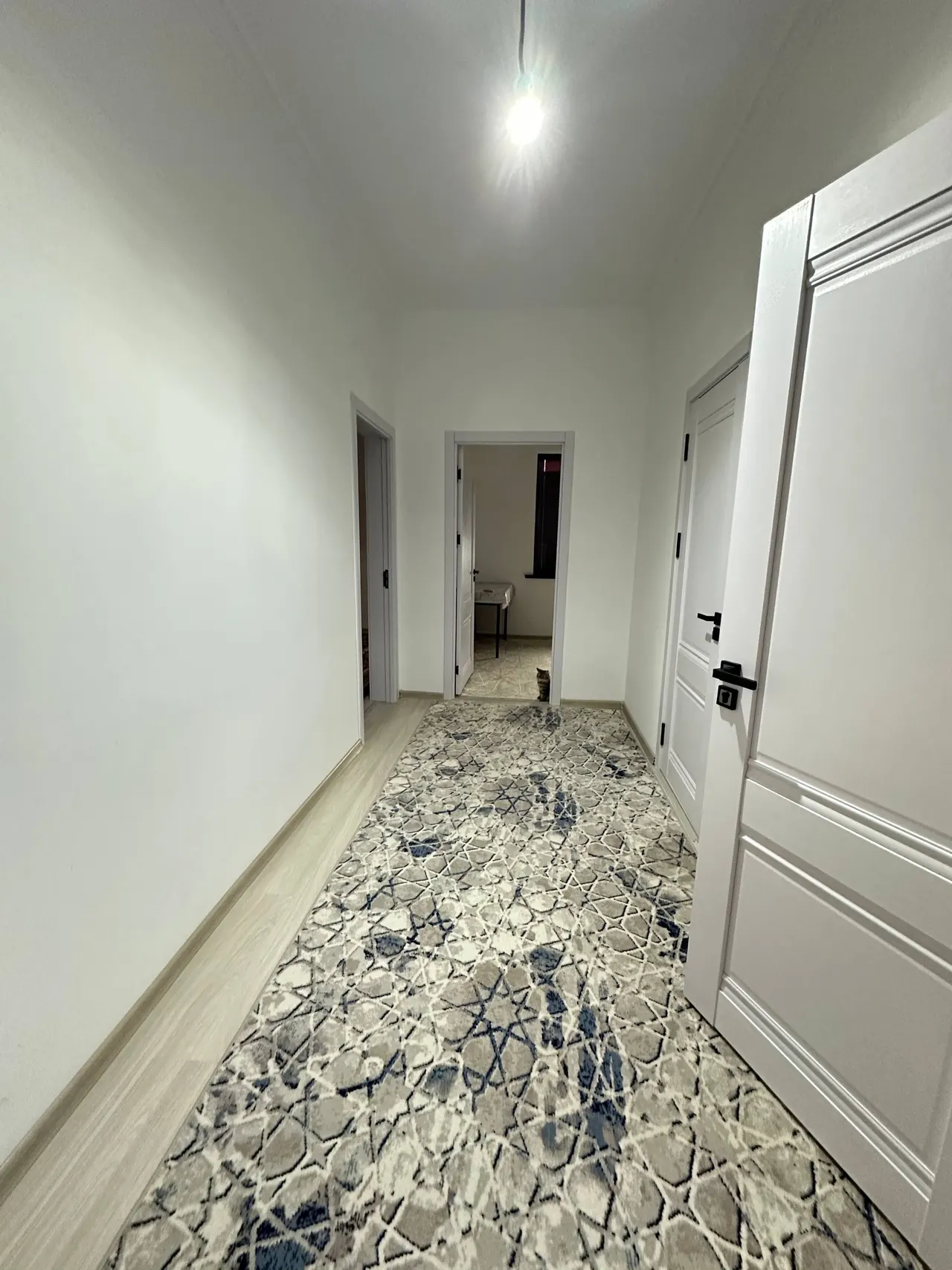 Сотилади 2 хонали квартира, 58 м², 16/16 қават — Зангиота тумани