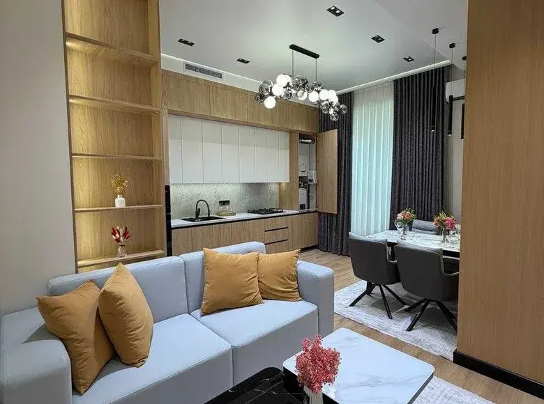 Sotiladi 3 xonali kvartira, 65 m², 2/14 qavat — Mirzo Ulugʻbek tumani